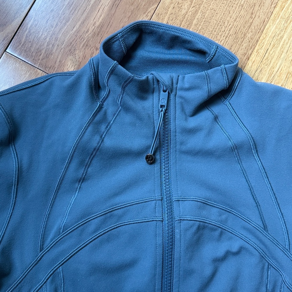 Lululemon Zip-Up Define Jacket - Picture 5 of 13